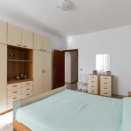 Angelina Apartment