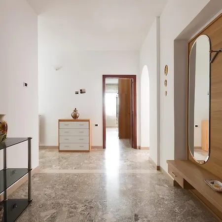 Angelina Apartment